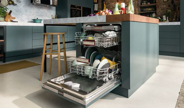 A full built-in dishwasher