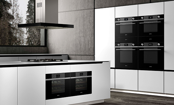 Smeg Built-in Ovens, Compacts, Microwaves, Wine Coolers and Hob